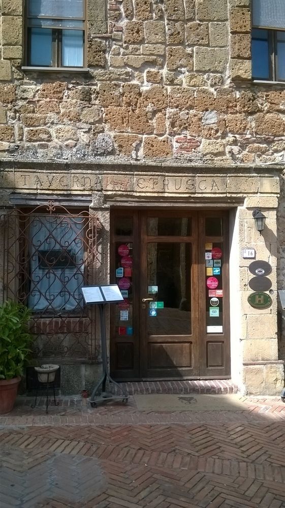 Locanda Della Taverna Etrusca Sovana Exterior foto